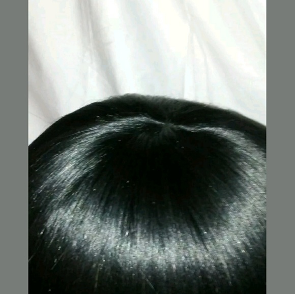 100% human hair bob wig jet black razor cut - Picture 6 of 6